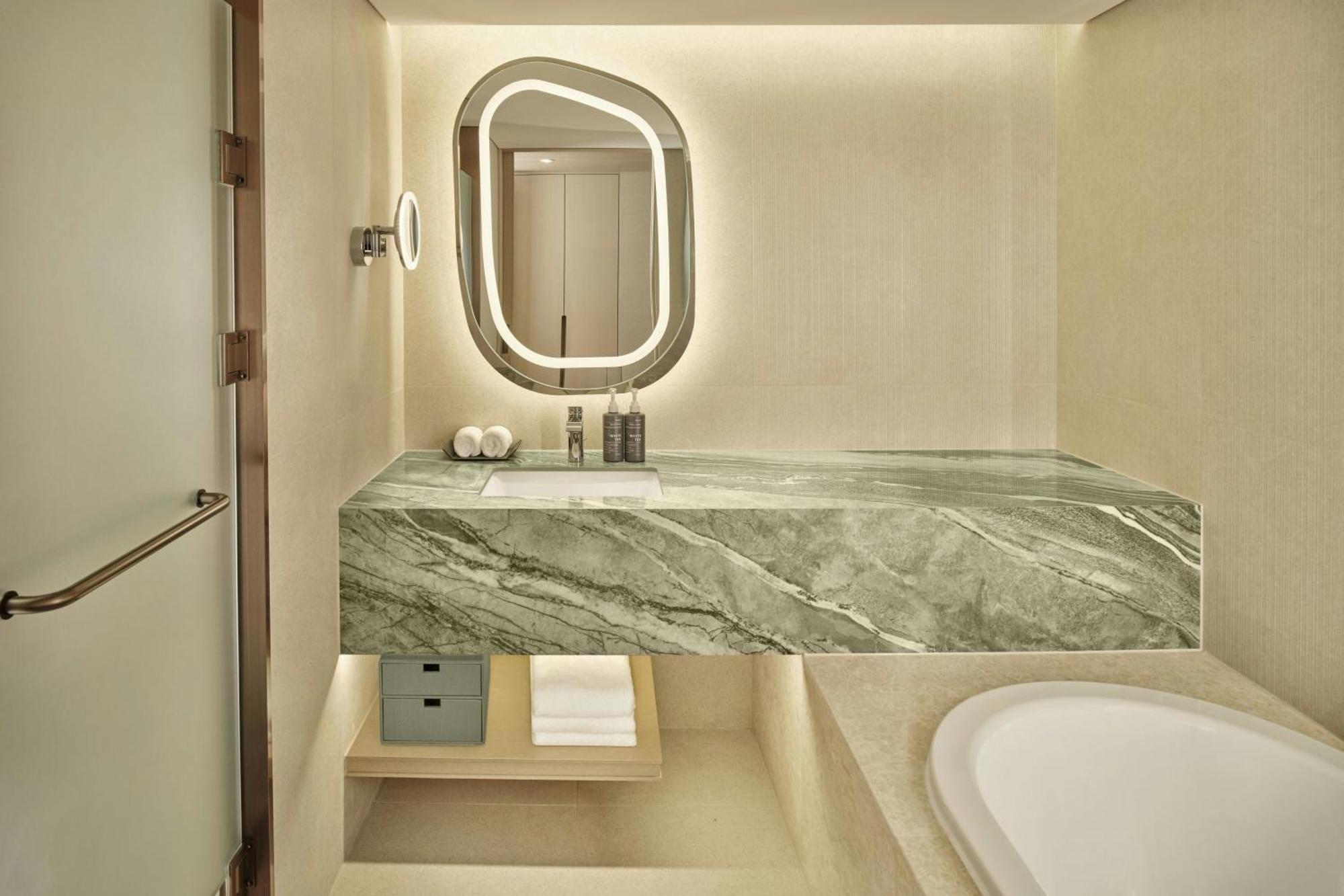 High Floor Guest Room, Guest room, 2 Double